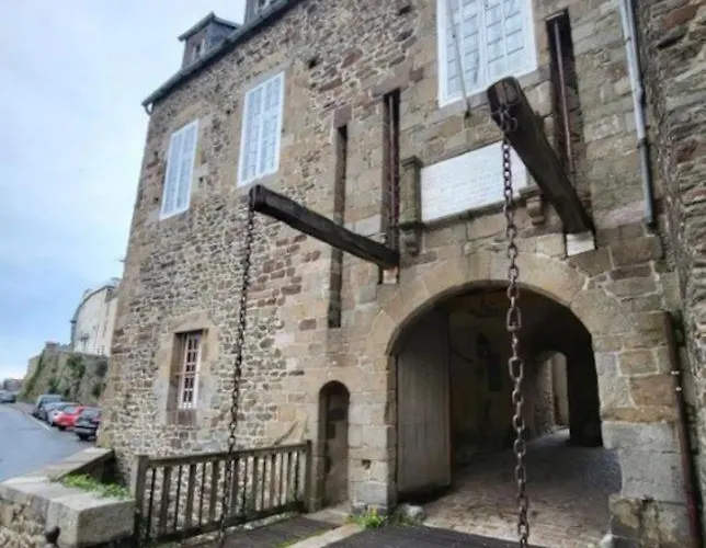 Location - Remparts De La Hauteville